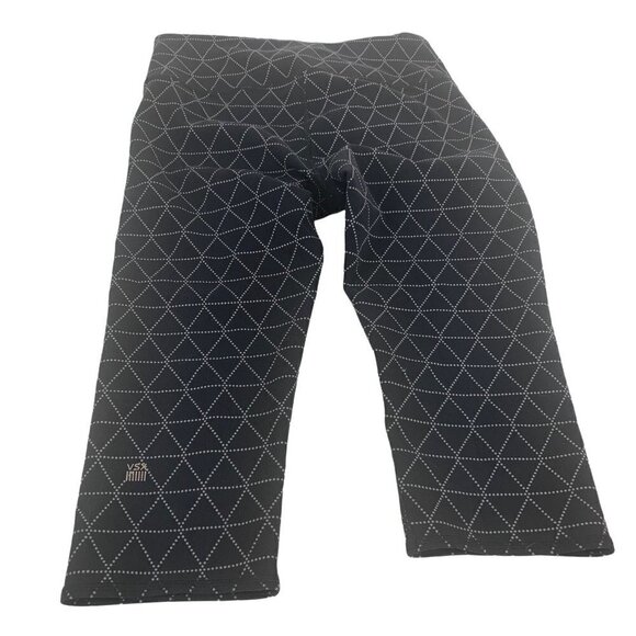 Victoria’s Secret VSX Sport Black and White Geometric Capri Leggings Size M - Picture 4 of 10